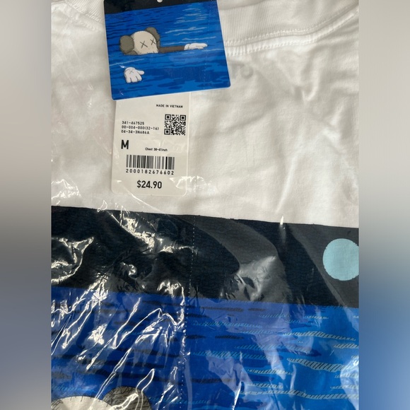 KAWS UT - Picture 3 of 4